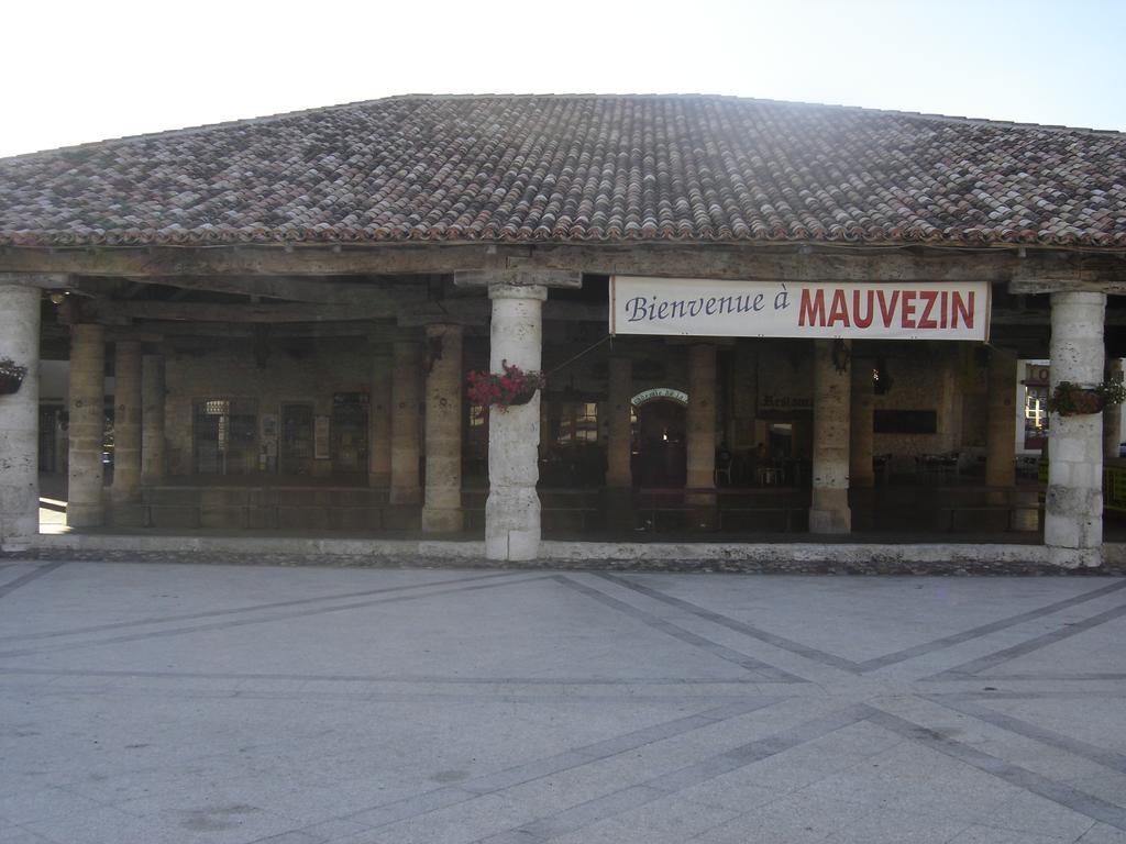 Vvf Gers Gascogne Hotell Mauvezin  Exteriör bild
